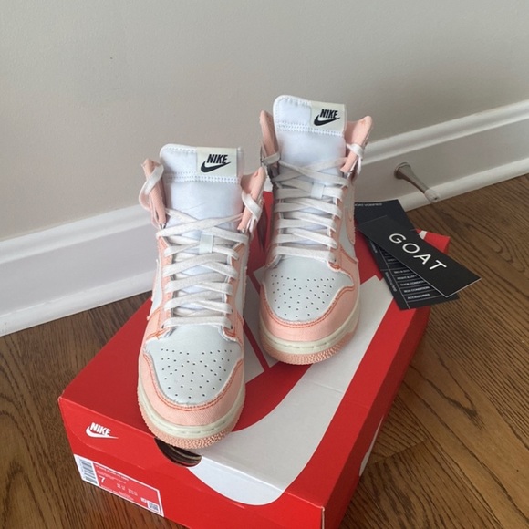 ‘Arctic Orange’ W Nike Dunk HI 1985 - Picture 3 of 5